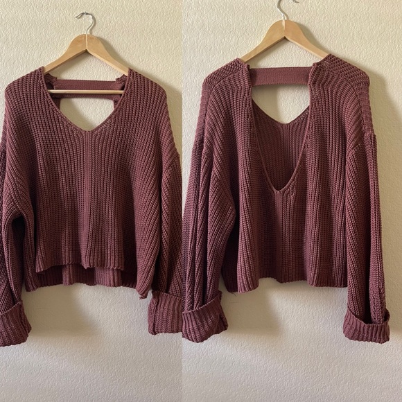 Open back sweater - Picture 1 of 4